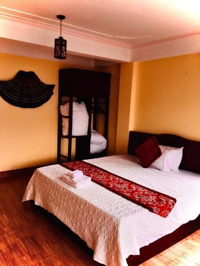 Habitación Doble Grande — Black Hmong View Homestay
